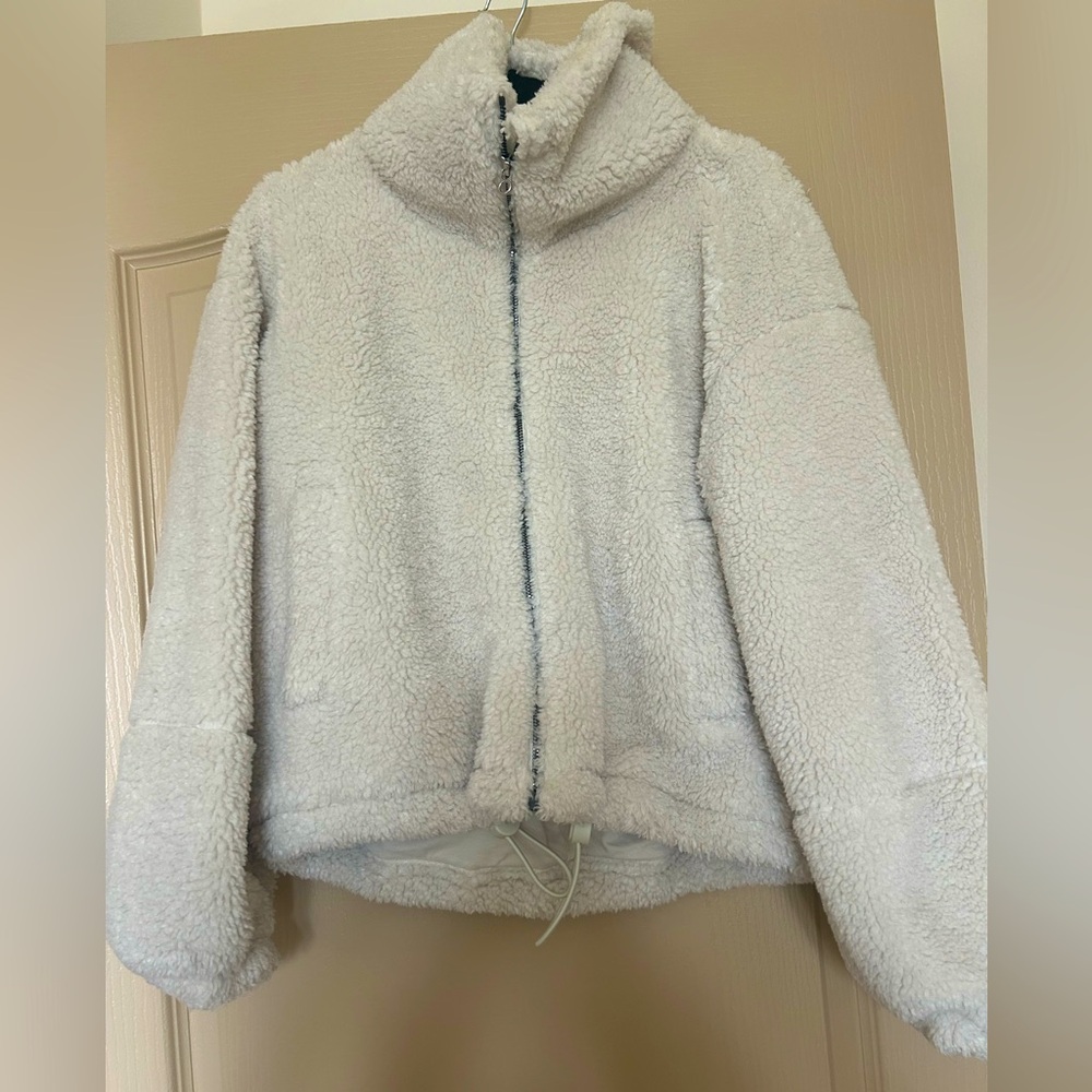 Lululemon teddy jacket